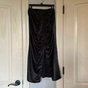 NWT Emory Park Black Satin Skirt small
